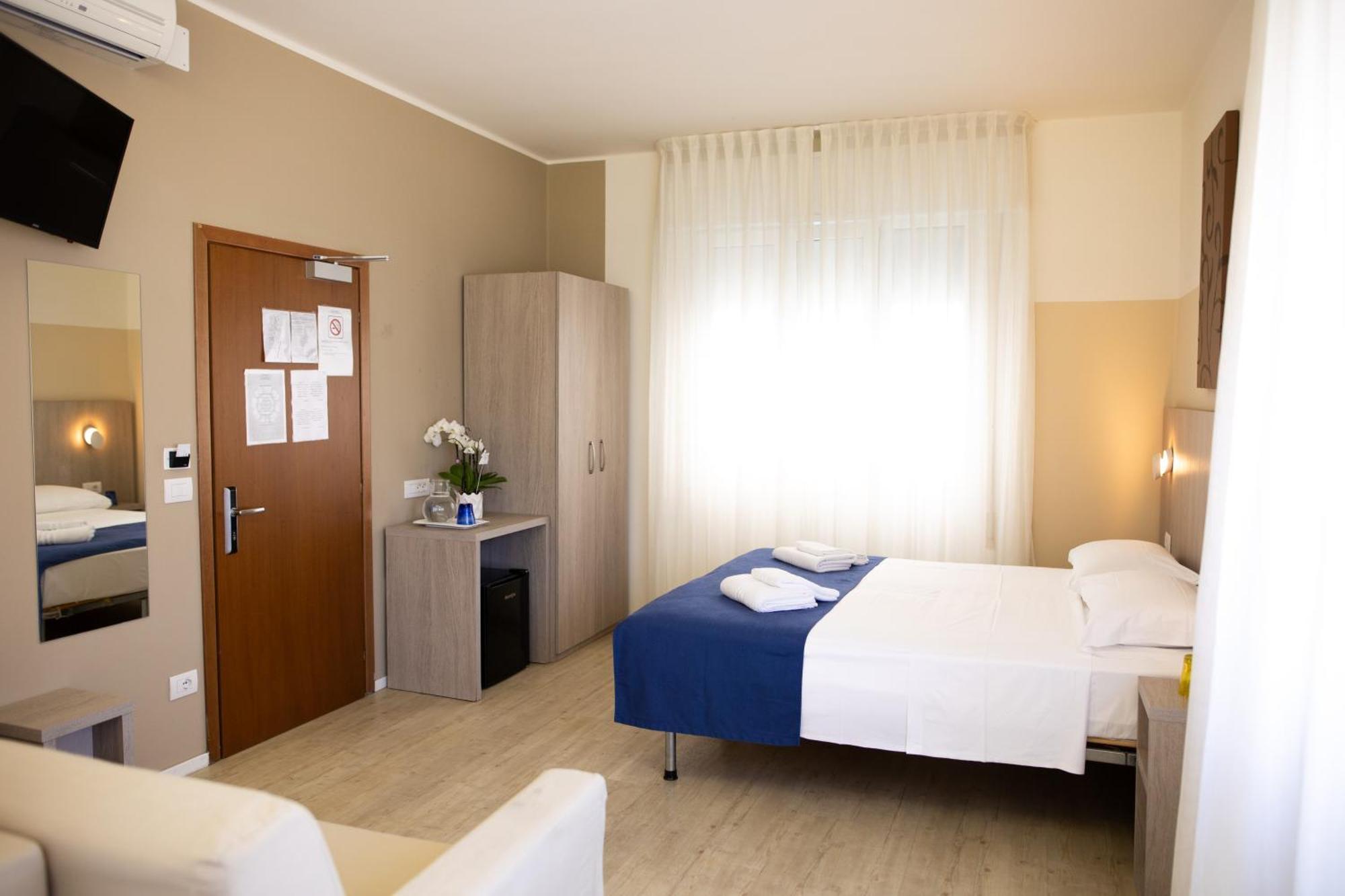 Hotel Mare Live Lido di Jesolo Exterior photo