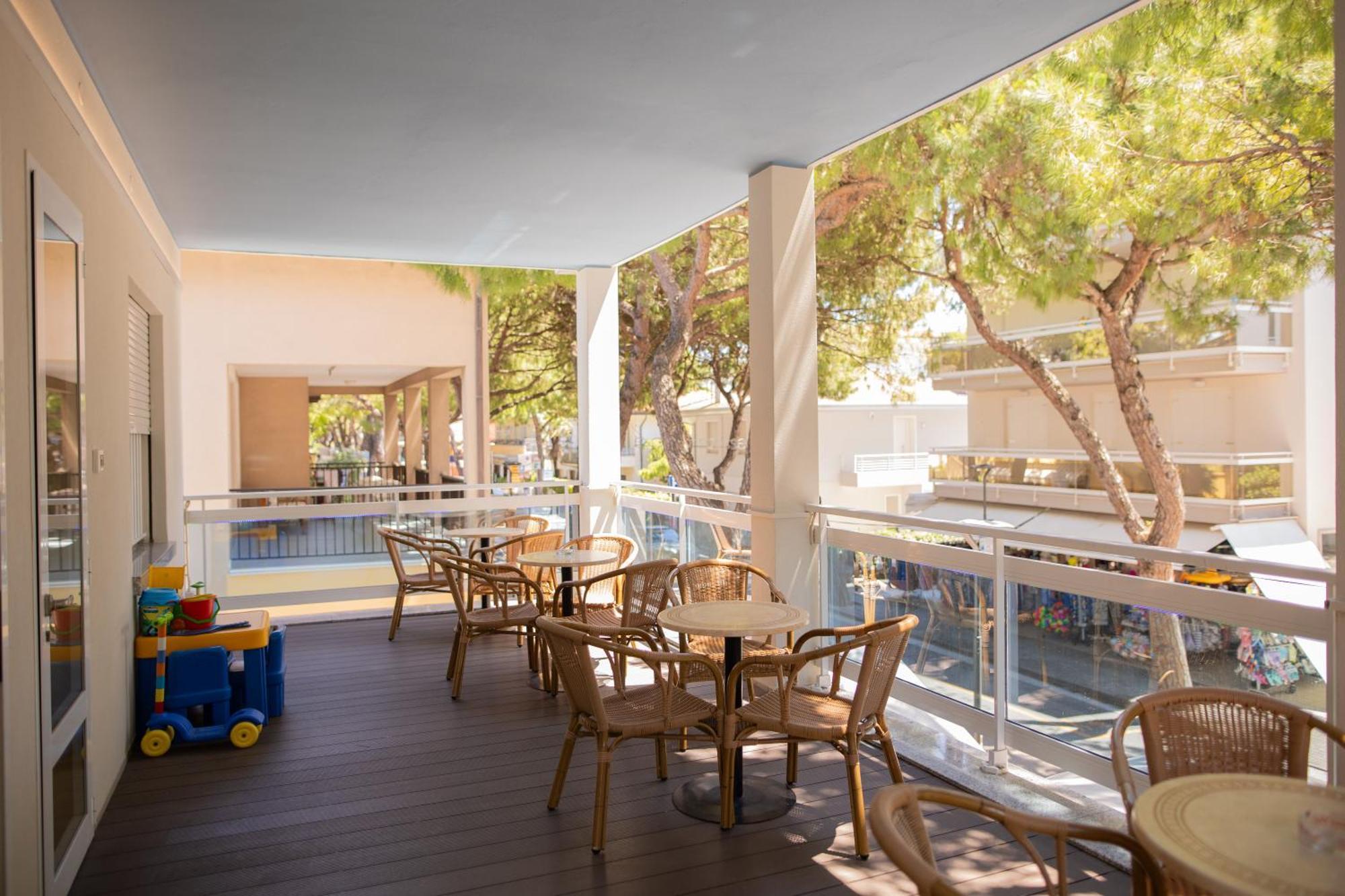 Hotel Mare Live Lido di Jesolo Exterior photo